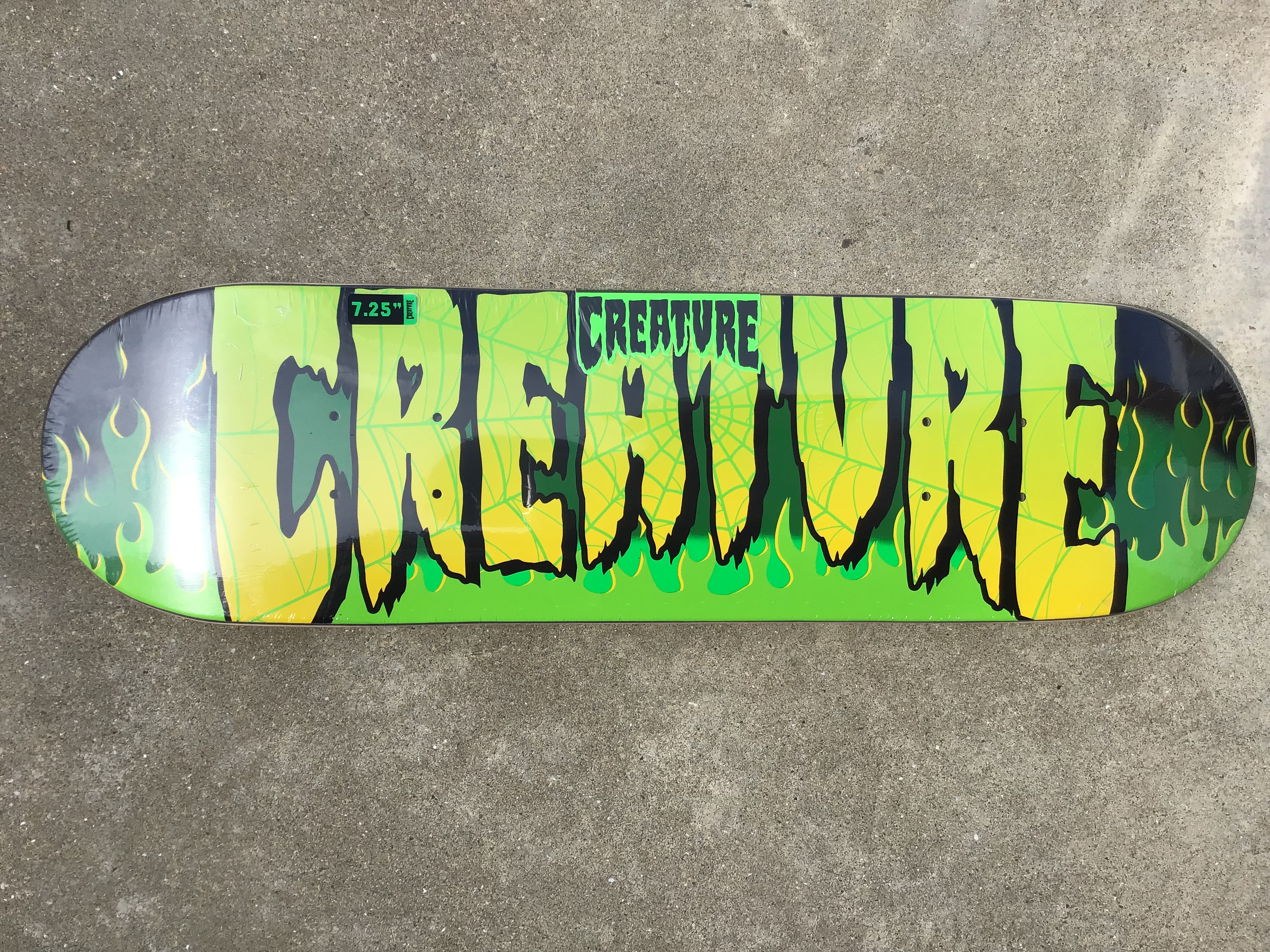CREATURE SKATEBOARD FIREWEB LOGO 7.25×27inch クリエイチャー